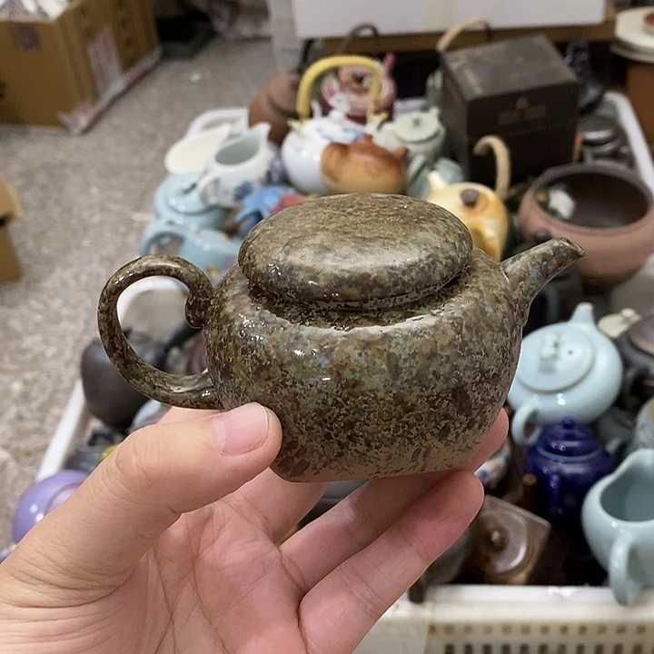 陶瓷艺术品及陶瓷壶壶