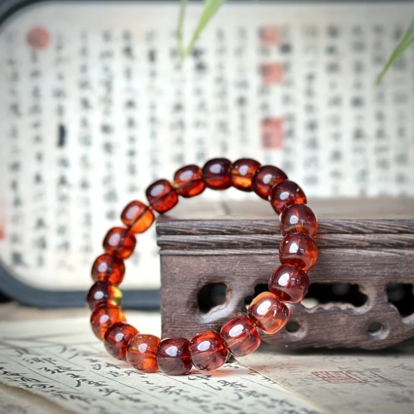 血丝苹果珠手串带礼盒YU110