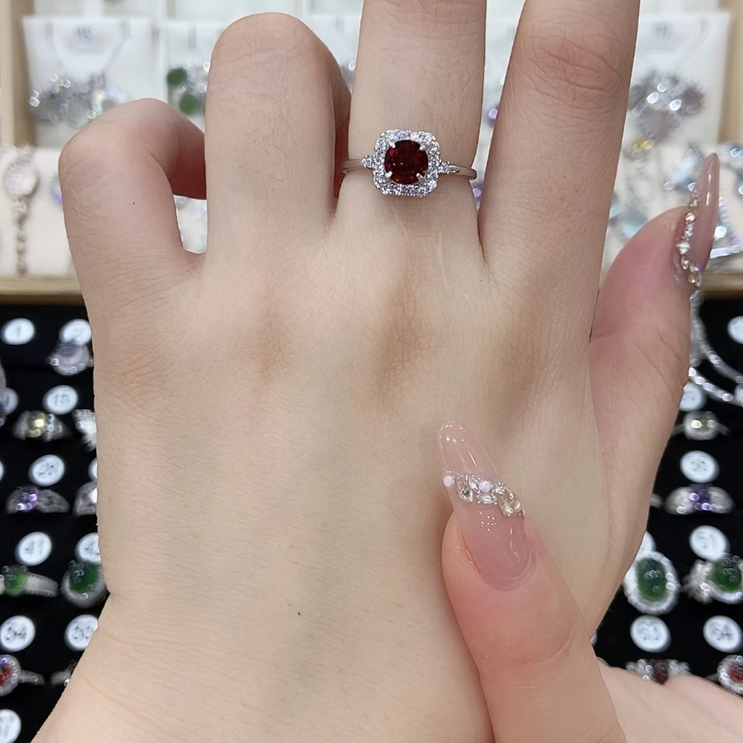 佛***几石榴石戒指银S925镶嵌