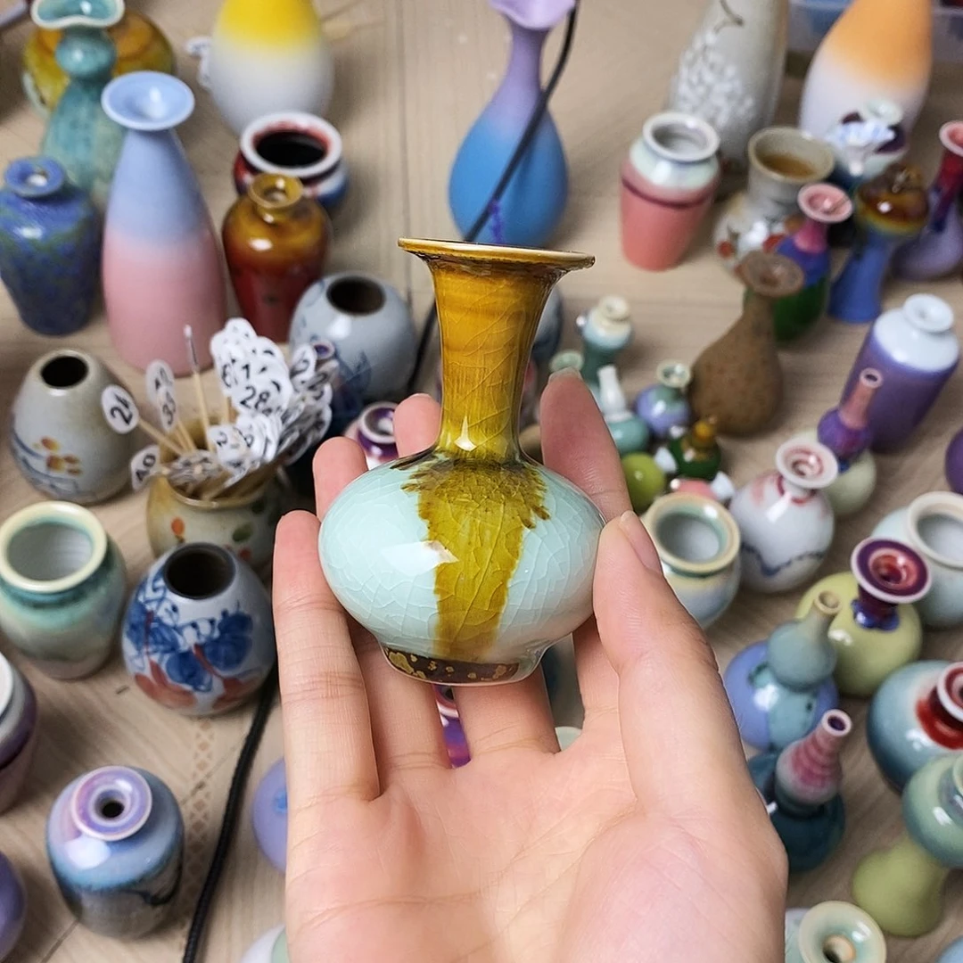 摆件巴掌大不插花景德镇高温陶瓷小花器