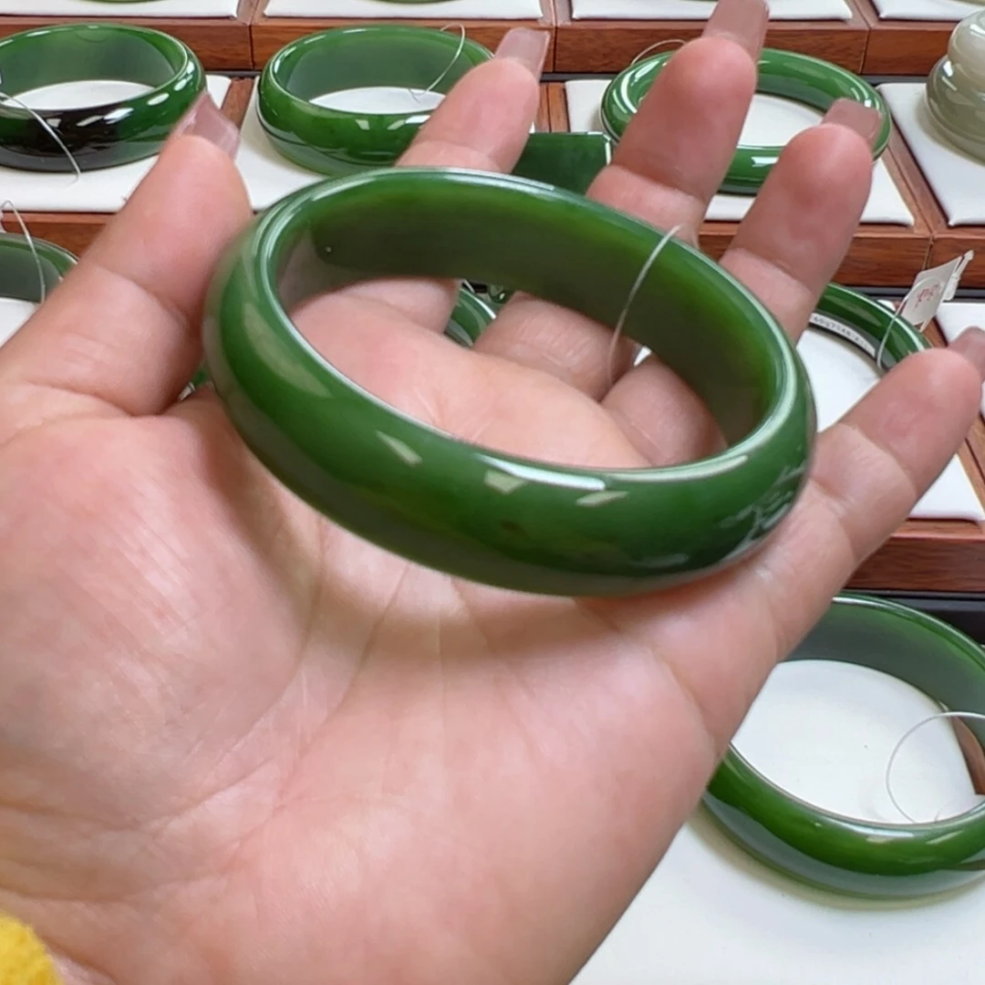 【闪购商品】和田玉手镯未镶嵌