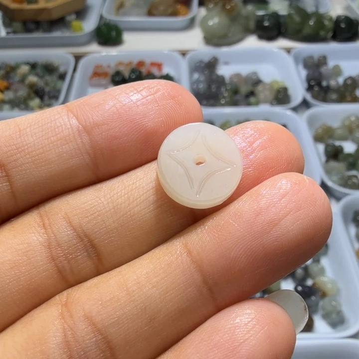 未镶嵌和田玉珠宝半成品