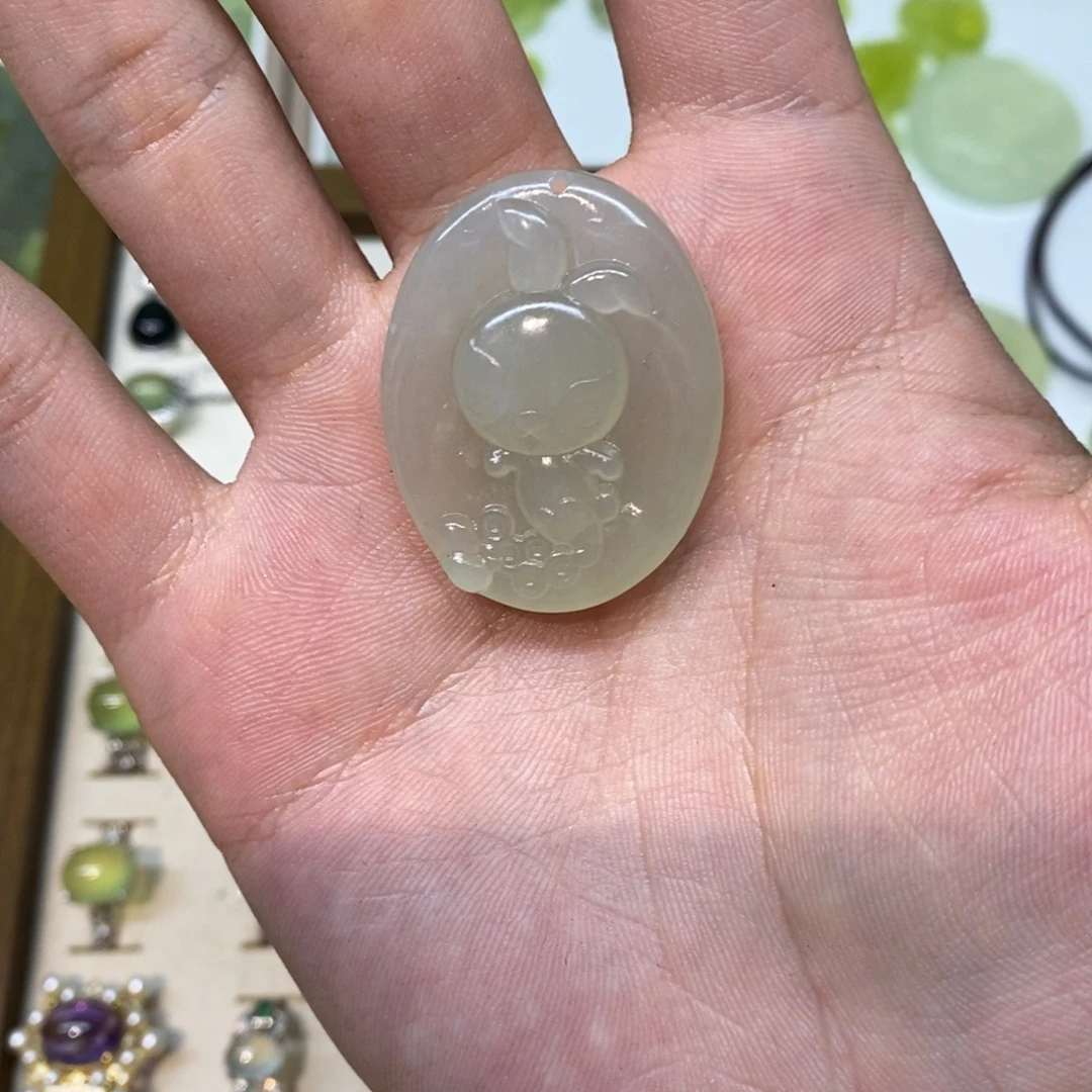 岫玉未镶嵌吊坠(不含链)