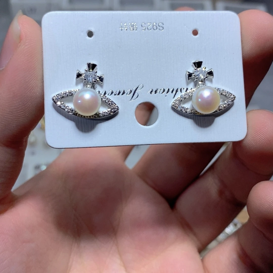 银S925镶嵌耳饰淡水珍珠