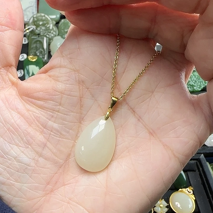 和田玉银S925镶嵌颈饰
