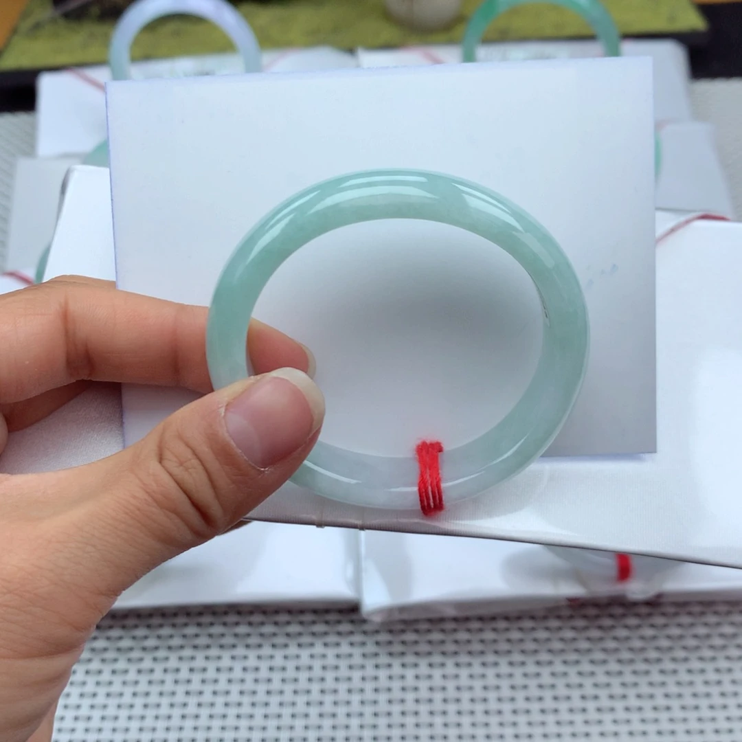 翡翠手镯未镶嵌纯天然缅甸翡翠