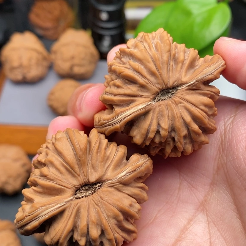 【闪购商品】文玩核桃把件平谷楼全品45