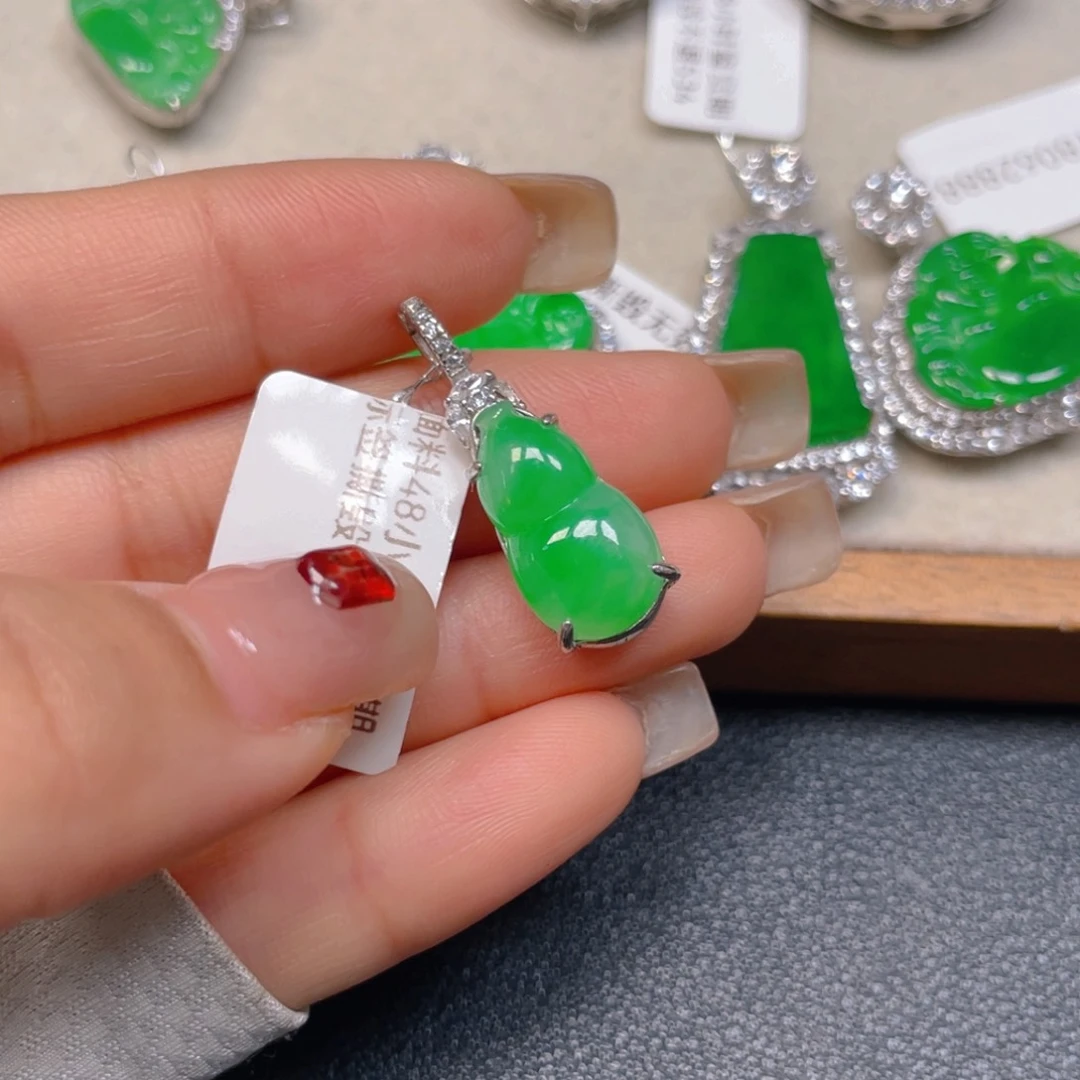 翡翠银S925镶嵌吊坠(不含链)