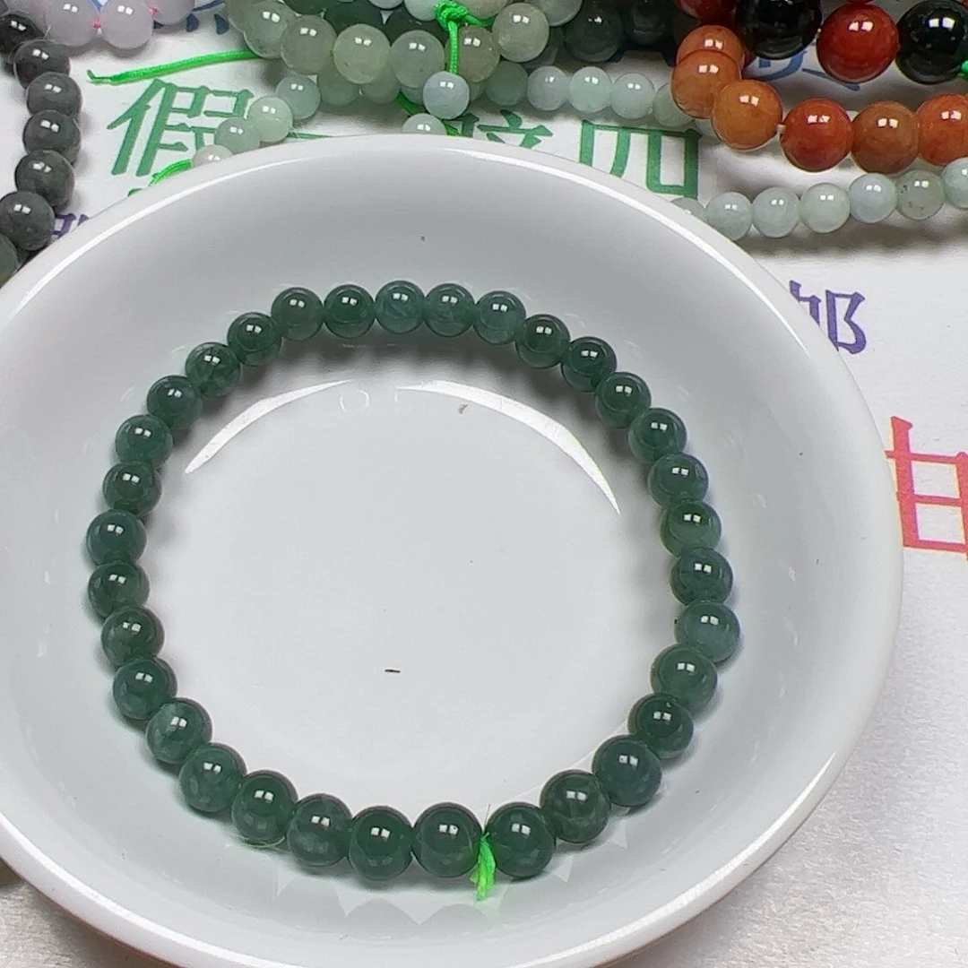 【闪购商品】翡翠手链未镶嵌极**豆卡5++