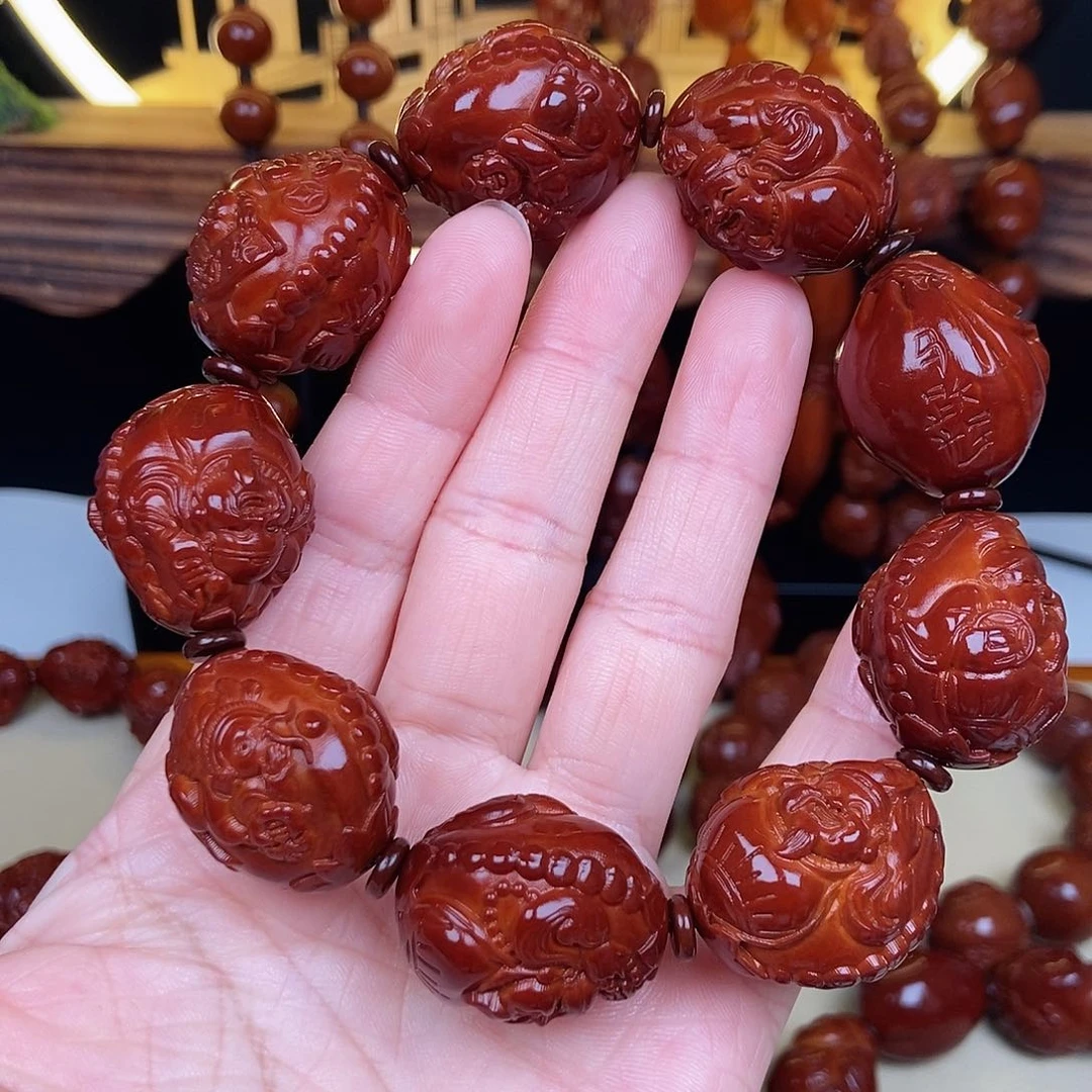 橄榄核吊坠童子财神