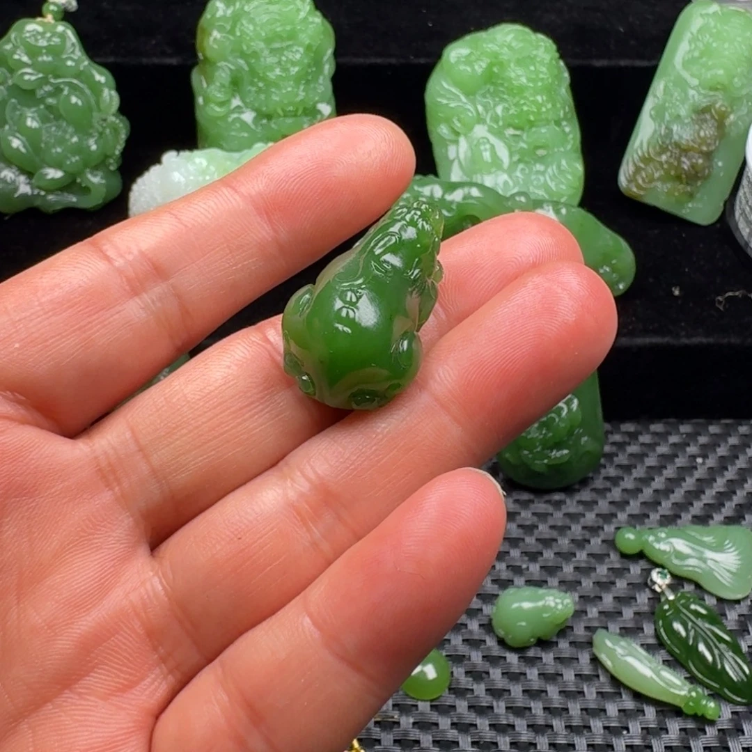 和田玉（碧玉）未镶嵌吊坠(不含链)