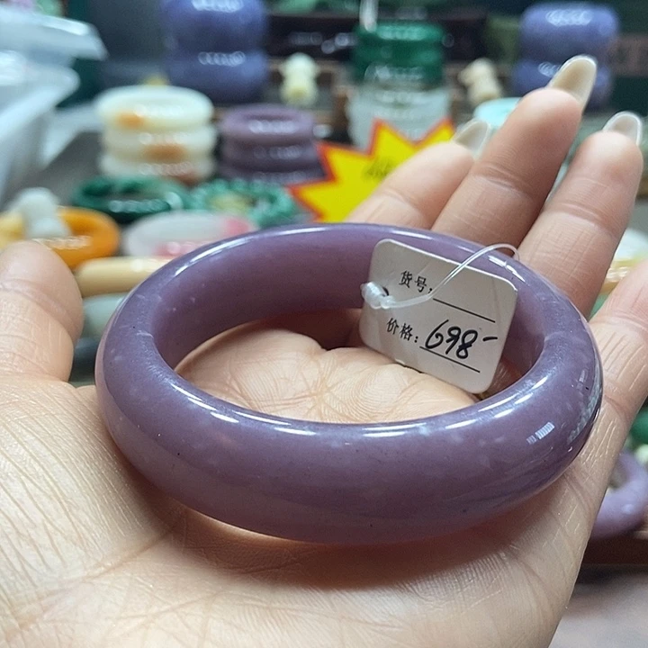 石英质玉未镶嵌手镯