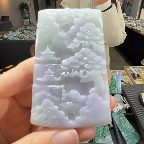 翡翠未镶嵌颈饰翡翠