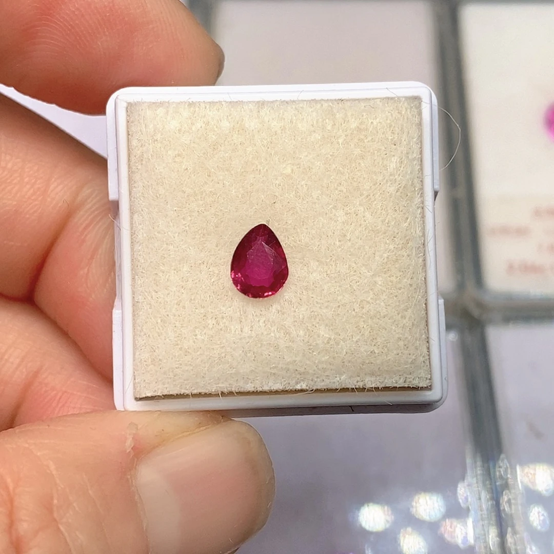 红宝石裸石天然鸽血红宝石