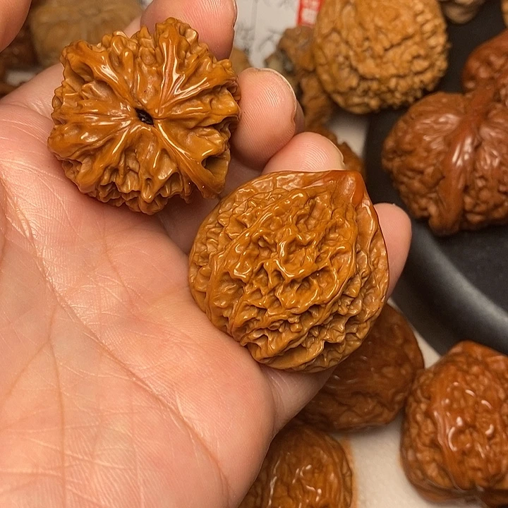 文玩核桃把件灯37