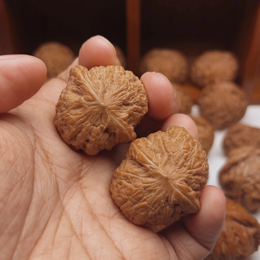 桃核吊坠铁锤手捻35尺