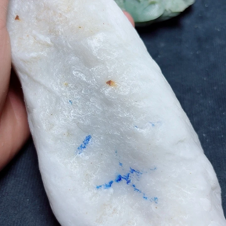 未镶嵌和田玉（糖玉）珠宝奇石