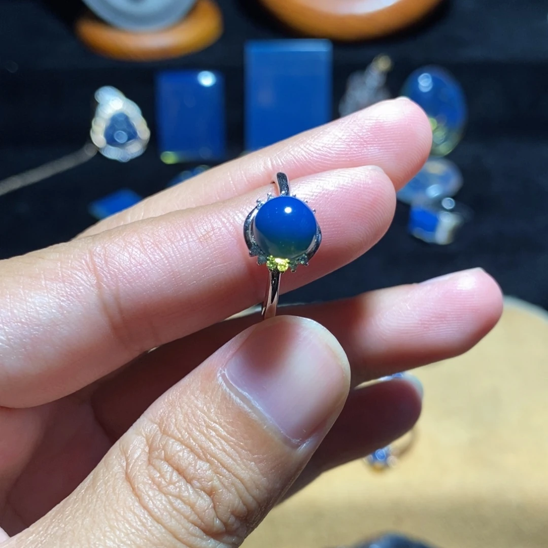 琥珀未镶嵌裸石多米尼加蓝珀