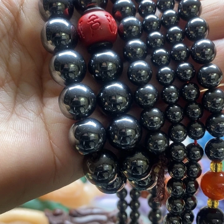 未镶嵌手镯石英质玉花*