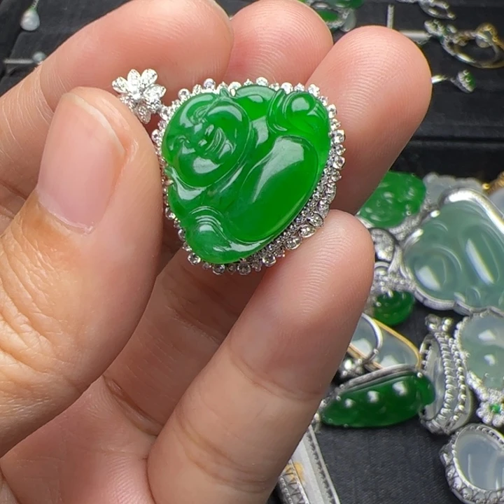 小***雪翡翠18K金镶嵌吊坠(不含链)