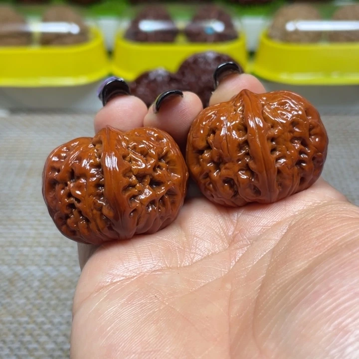 文玩核桃把件元宝27肚