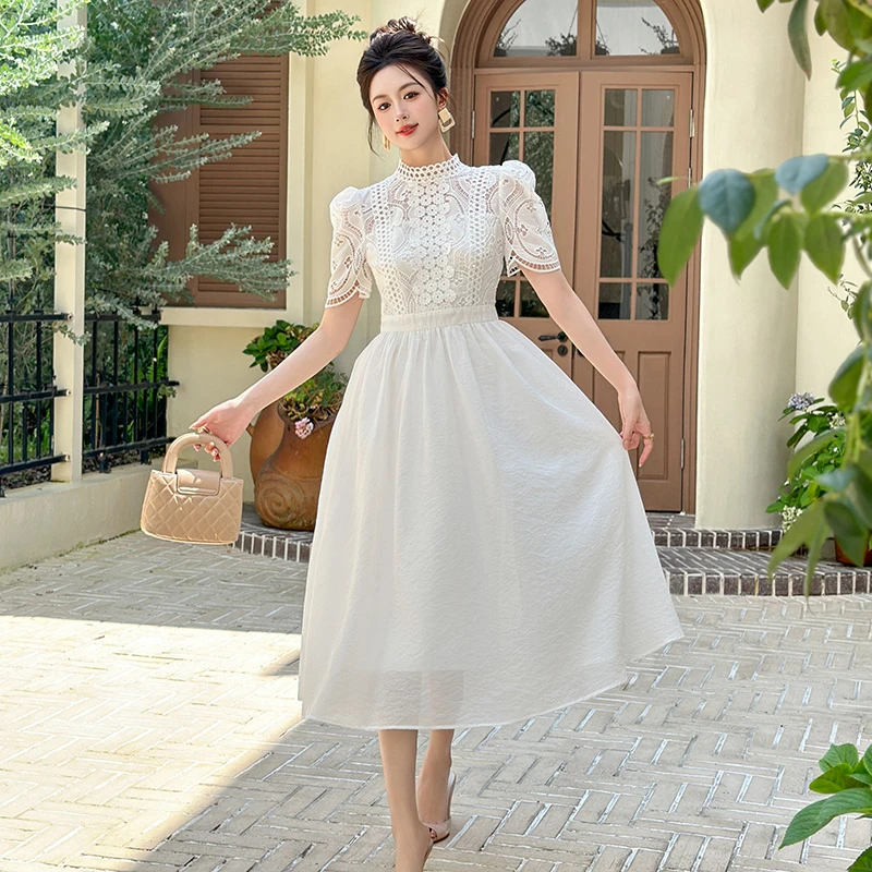 夏季新款优雅法式镂空刺绣气质名媛显瘦连衣裙11589