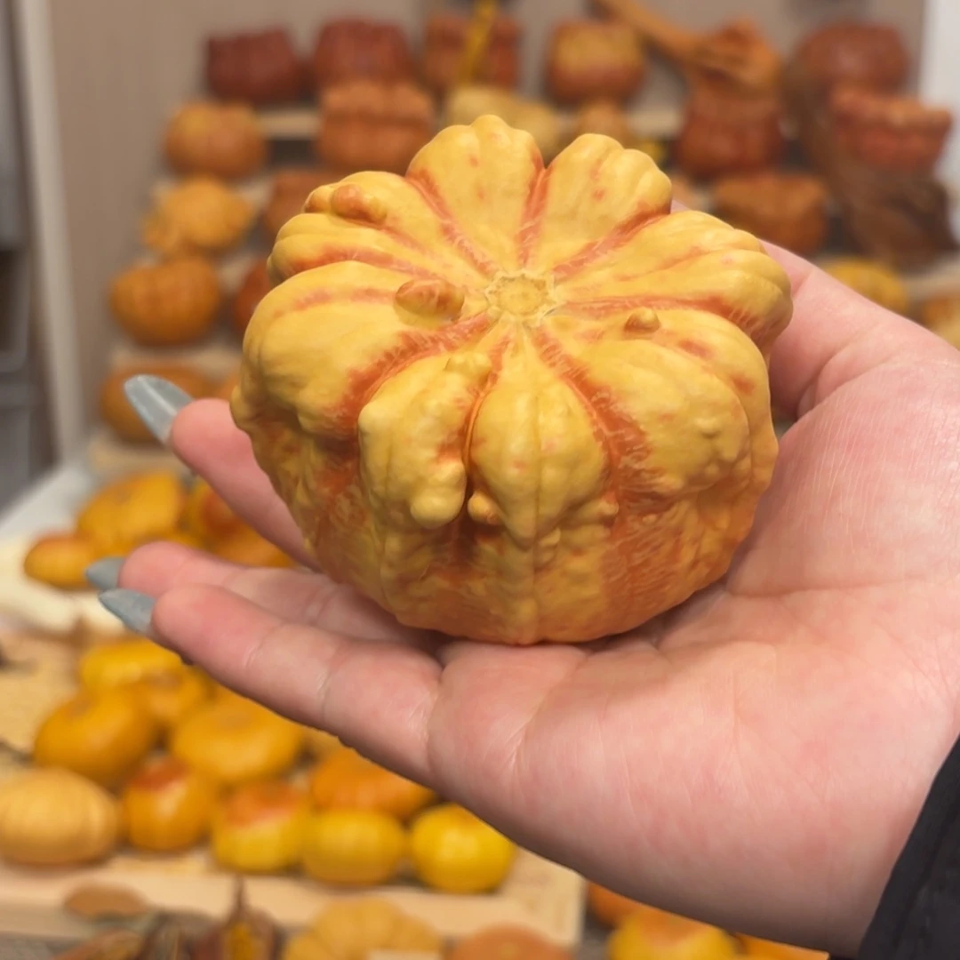 双色虎皮纹平花罐