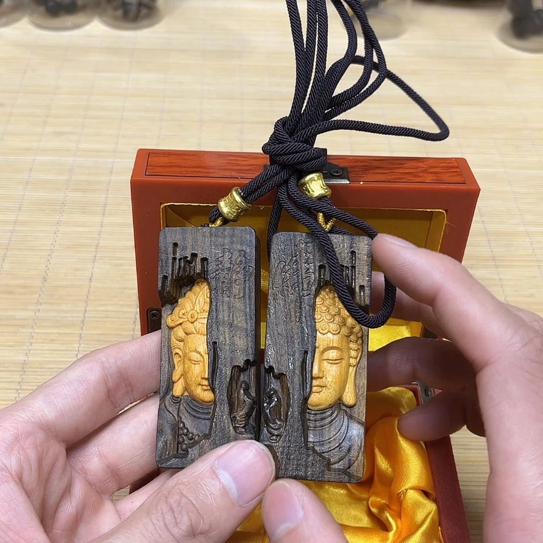 滴血莲花菩提吊坠