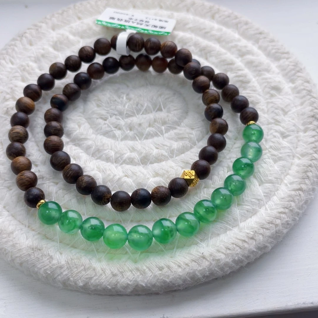 未镶嵌手链翡翠高冰绿飘花卡6.4.自然光图