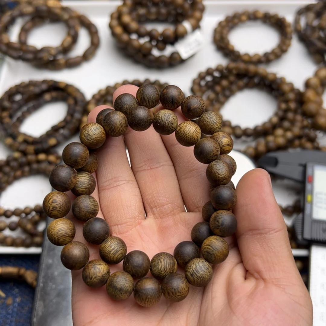 沉香碎屑沉香金沙叶九九沉1.0/9克圆珠单圈 多样性发一