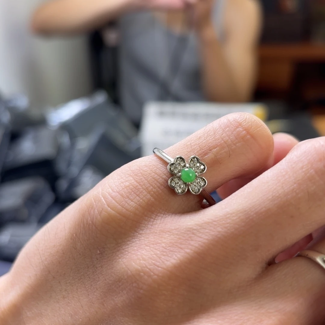 翡翠银S925镀金镶嵌颈饰