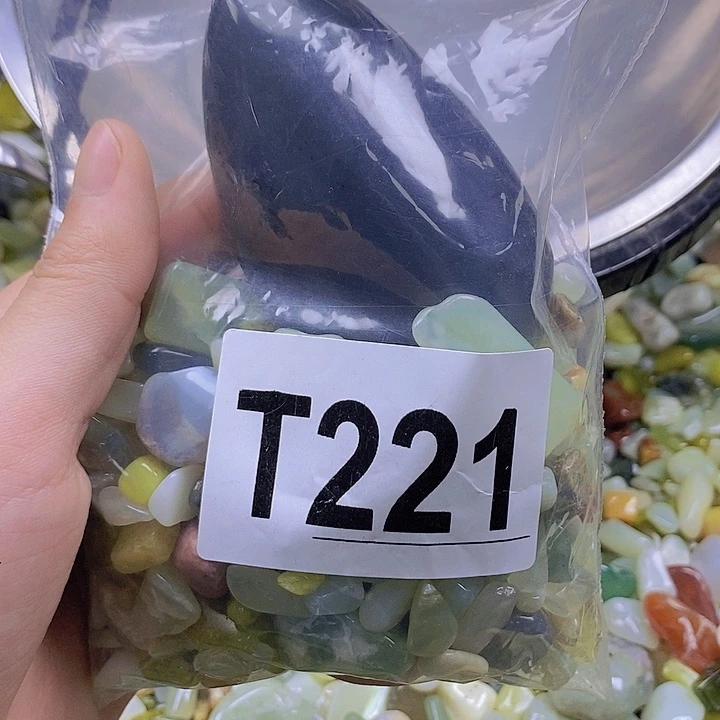 未镶嵌岫玉鱼缸石