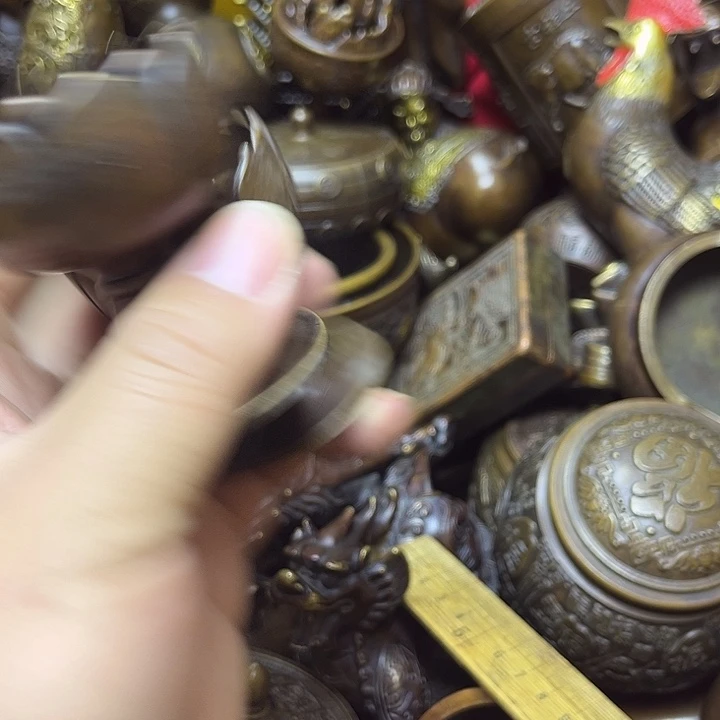 诚信经营精美铜器