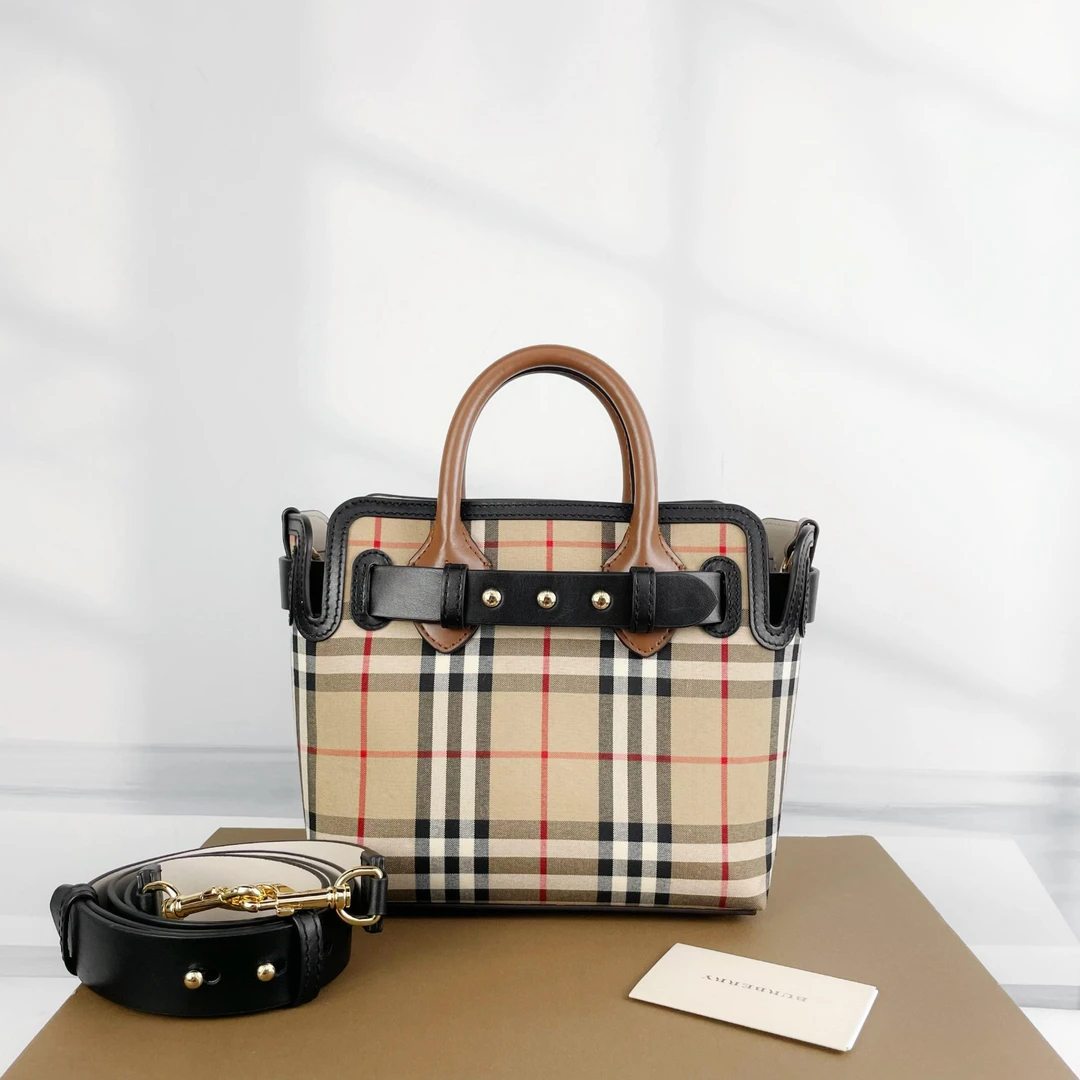 99新 BURBERRY/博柏利 单肩包/C920/999524
