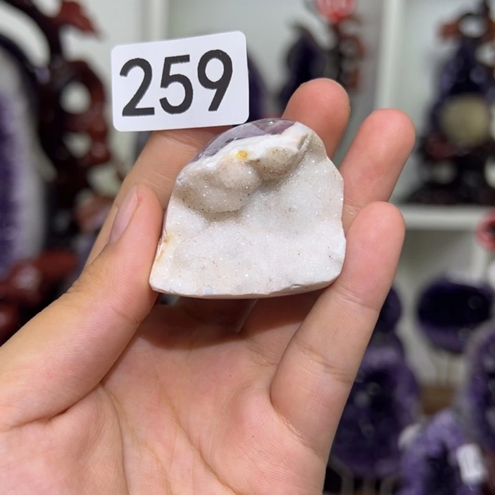 水晶大型摆件（非配饰）未镶嵌