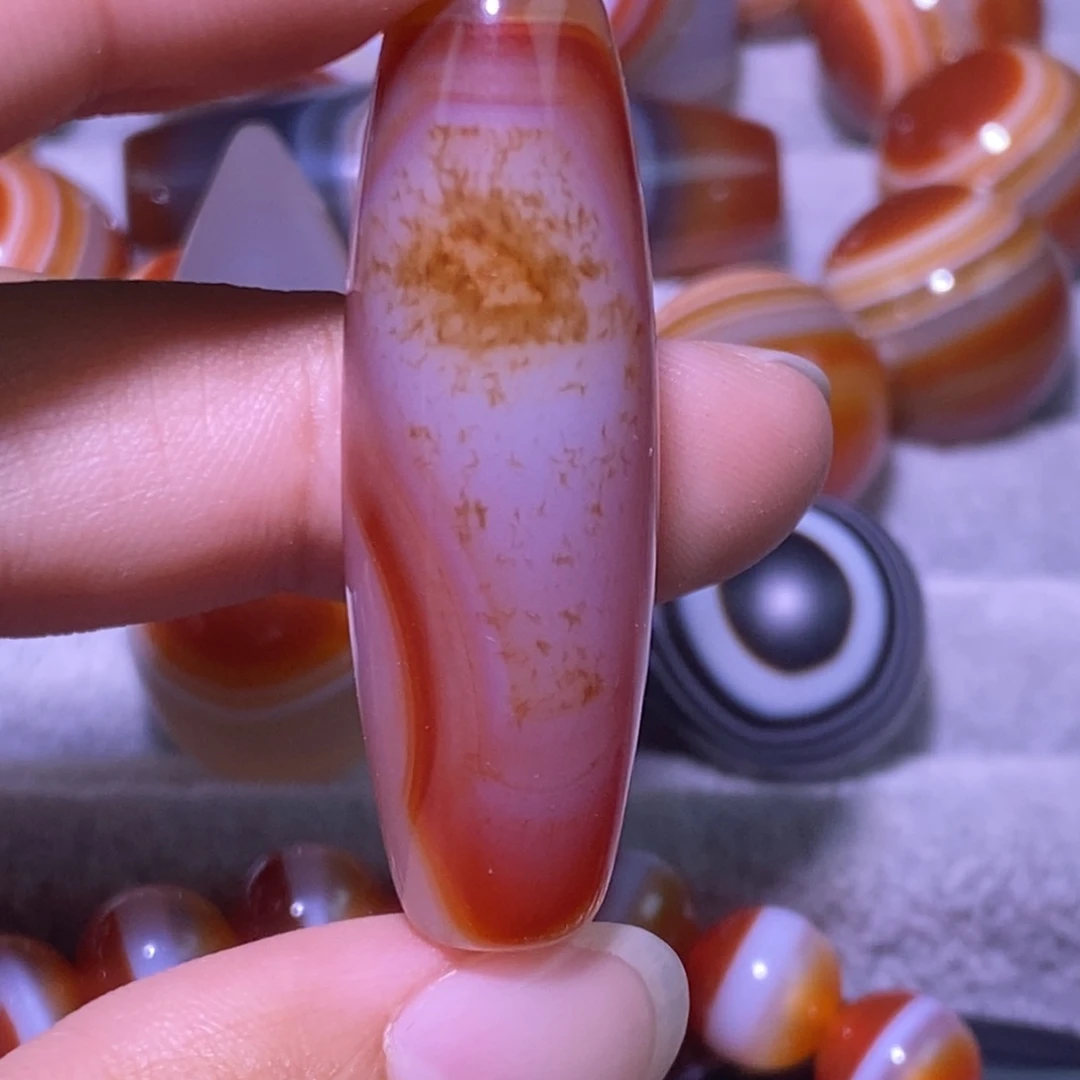 未镶嵌颈饰玛瑙/玉髓