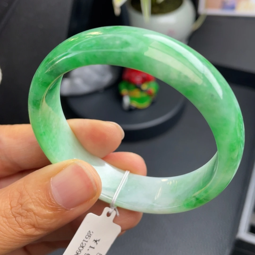 翡翠未镶嵌手镯53正圈翡翠细糯化胶冰阳绿