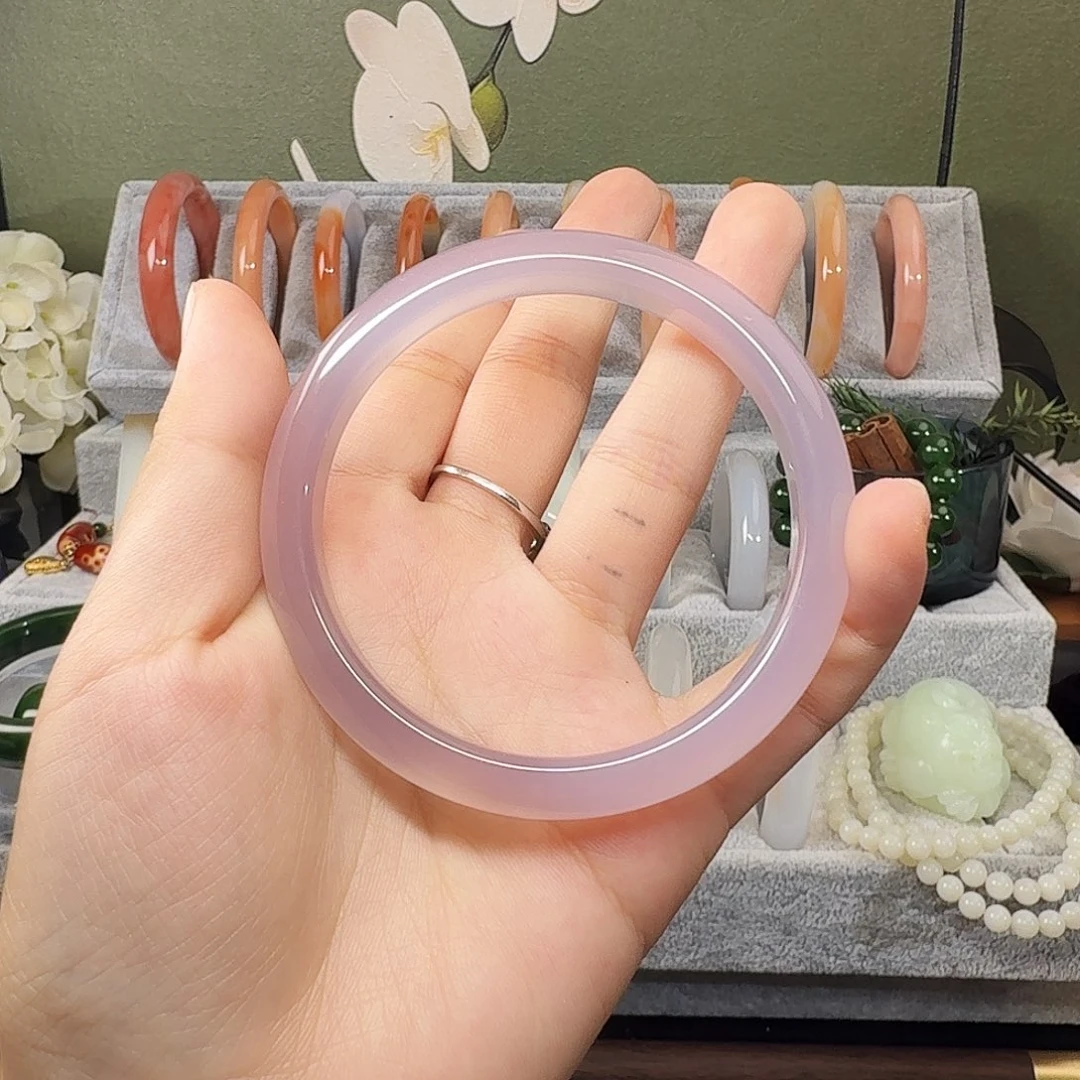 我****玛瑙/玉髓未镶嵌手镯