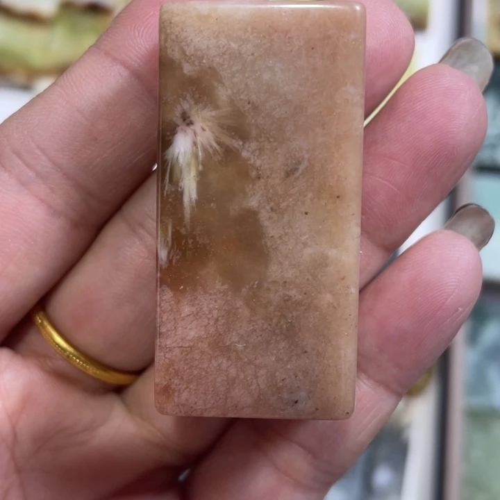 蛇纹石玉未镶嵌天然花玉平安无事牌