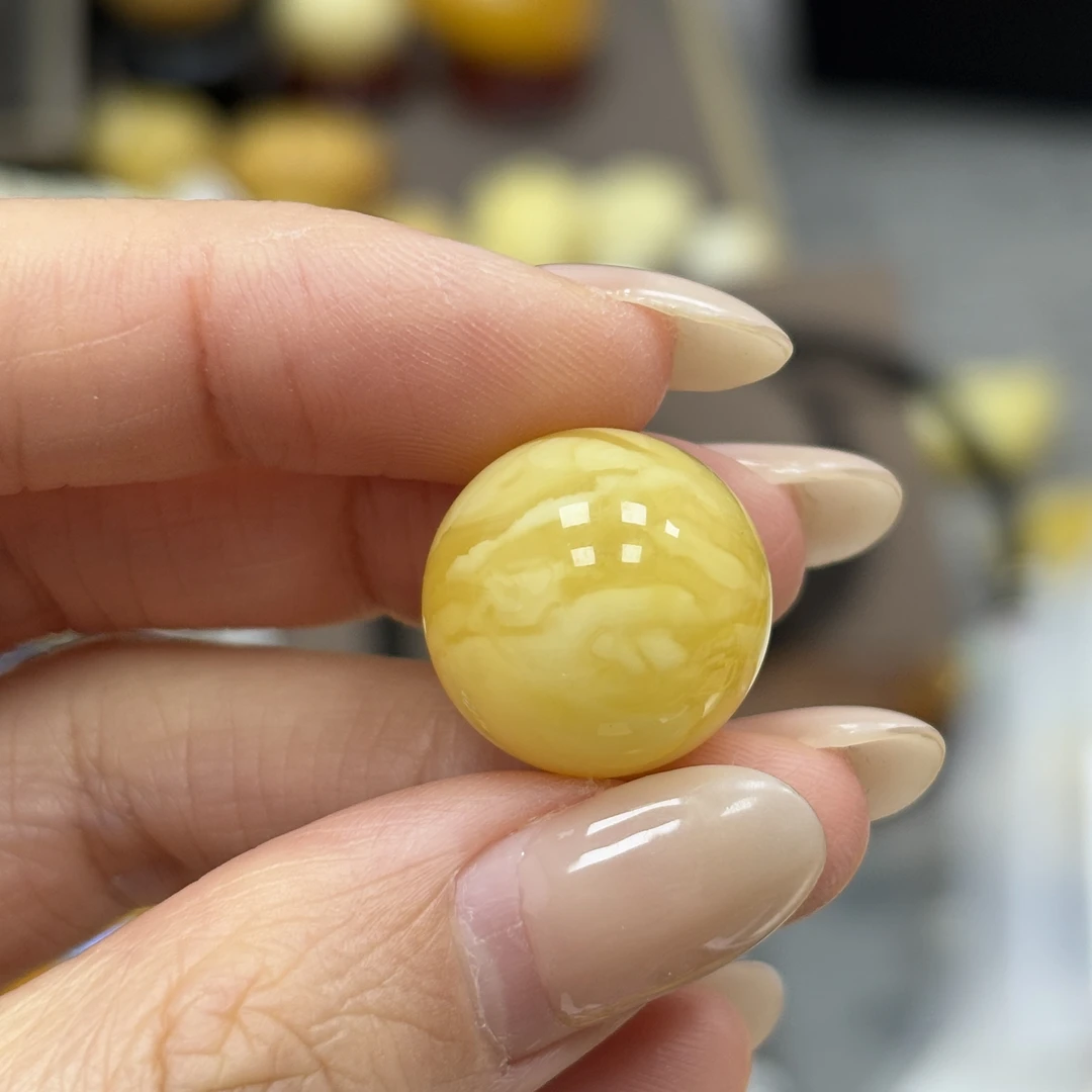 16.7mm 小妖珠宝天然原矿琥珀蜜蜡