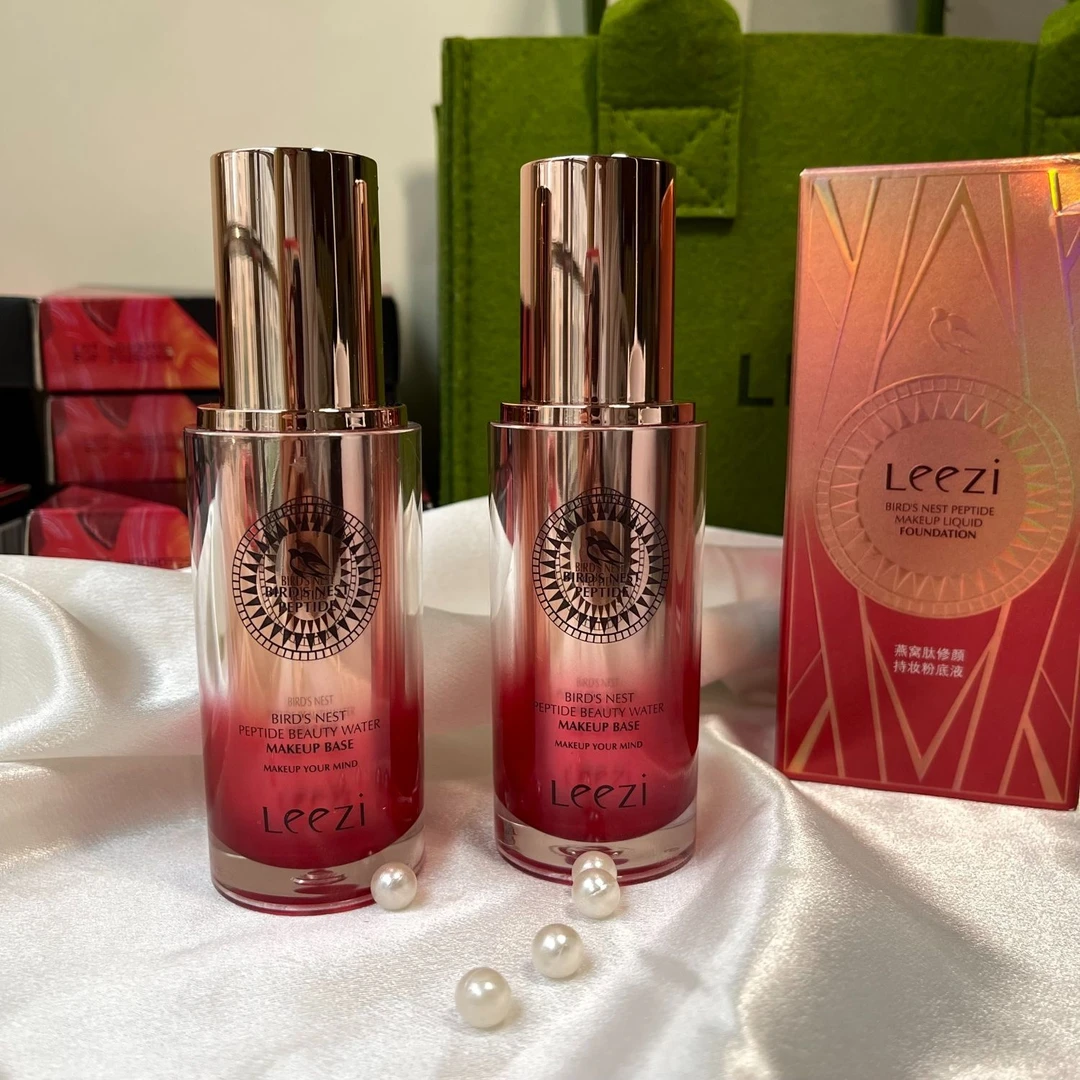 Leezi 肽修颜持妆粉底液遮瑕防水防汗不易脱妆不沾口罩