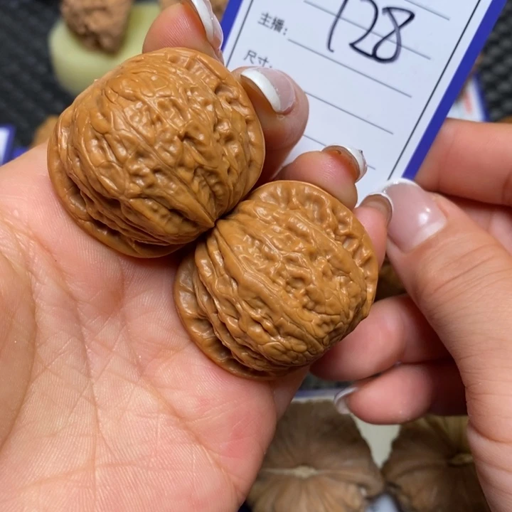 文玩核桃手串728铁锤38