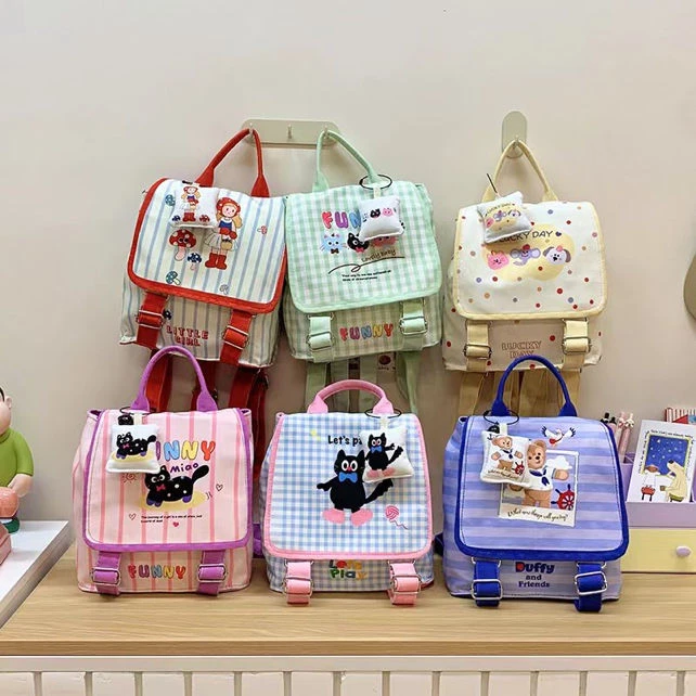 减负透气动物印花格纹扩容双肩包格子日系