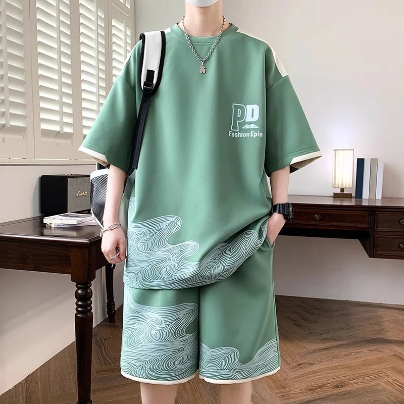 夏季短袖短裤套装青年港风宽松大码潮牌透气韩版新款男士运动套装