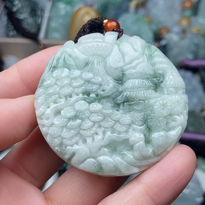 翡翠未镶嵌颈饰翡翠