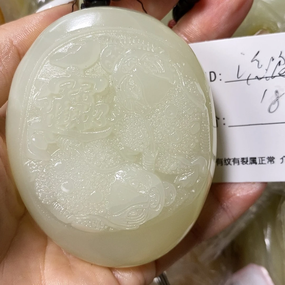石材流***涯古青石手把件