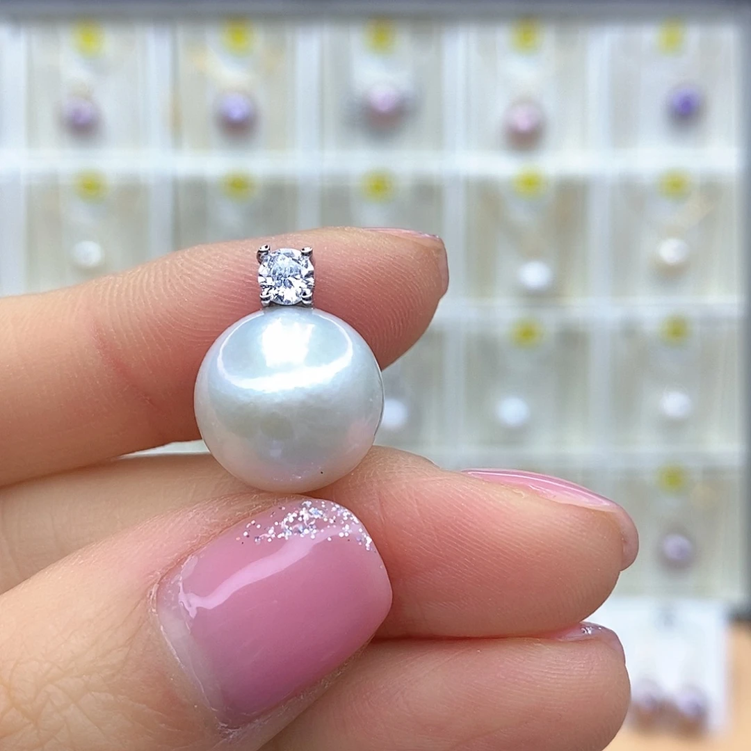 吊坠(赠链)未镶嵌淡水珍珠