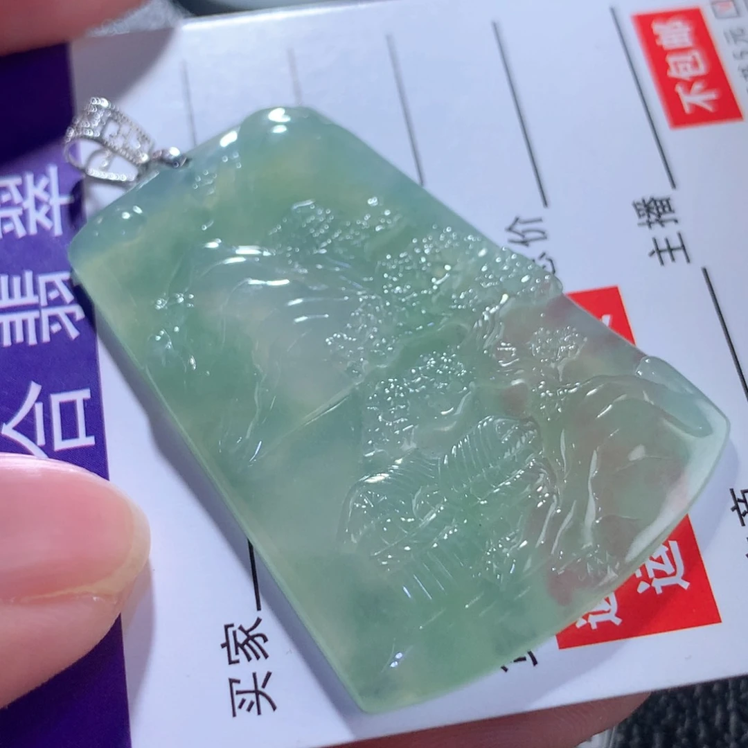 翡翠颈饰未镶嵌缅甸