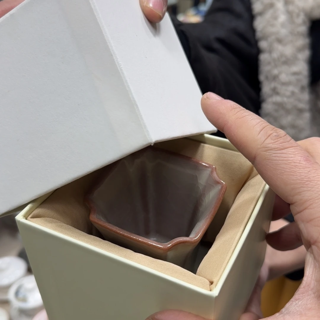 高温下的高温天气使人