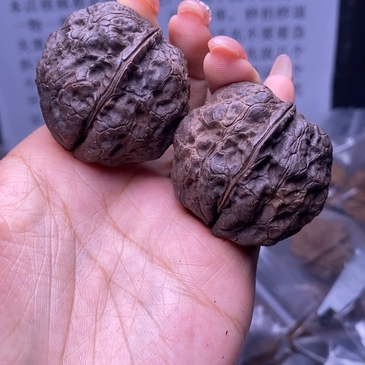 核桃云南野生铁核桃45号40mm